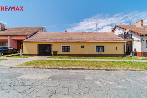 Prodej rodinného domu, 180 m2, Morkůvky