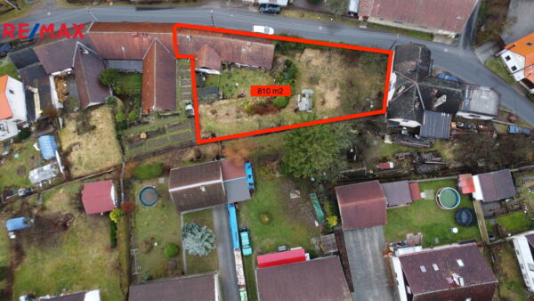 Prodej pozemku pro bydlení, 810 m2, Načeradec