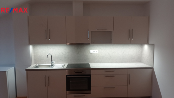 Pronájem bytu 2+kk, 64 m2, Humpolec