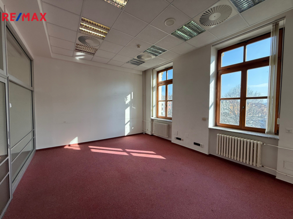 Pronájem prostoru kanceláří, 181 m2, Vyškov
