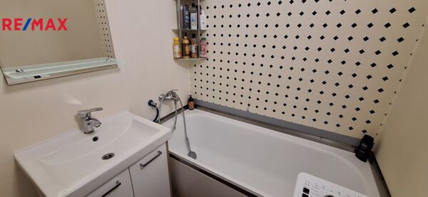 2735590.jpg