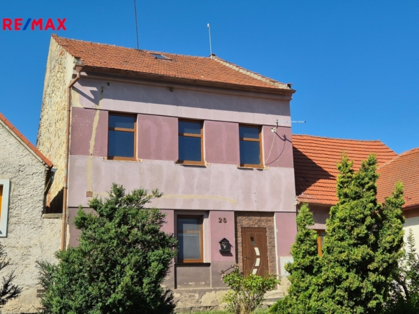Prodej vícegeneračního domu, 199 m2, Vraný