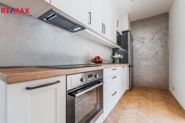 Pronájem bytu 2+1, 54 m2, Praha