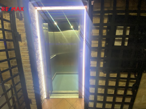 2676329.jpg