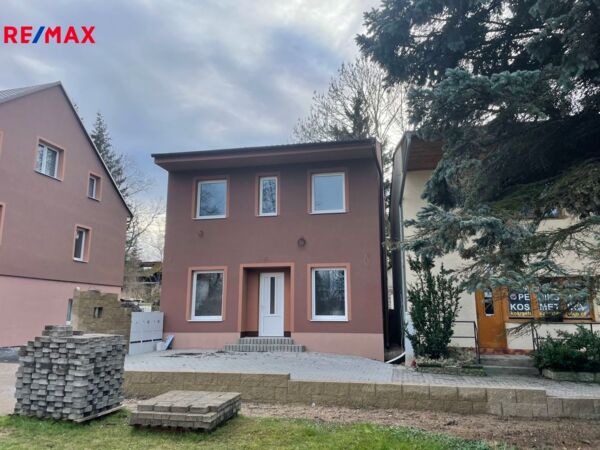 Pronájem komerčního objektu, 47 m2, Tuchlovice