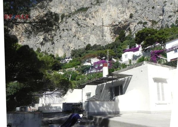 Prodej rodinného domu, 300 m2, Capri