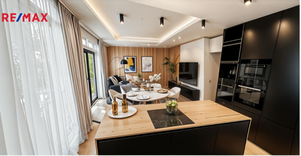 REMAX Delux