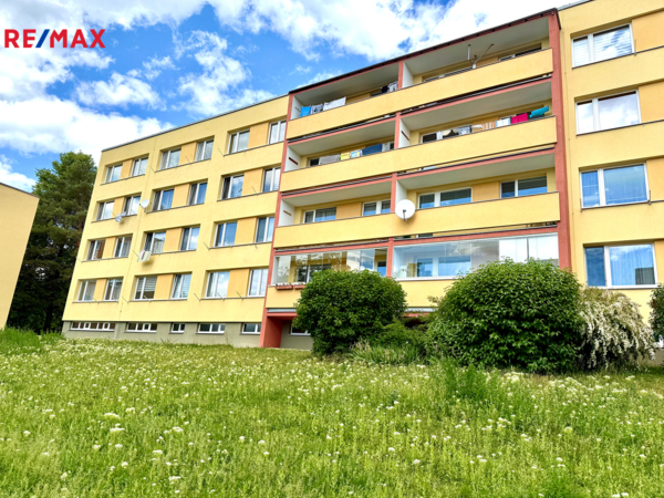 Pronájem bytu 2+kk, 41 m2, Slaný