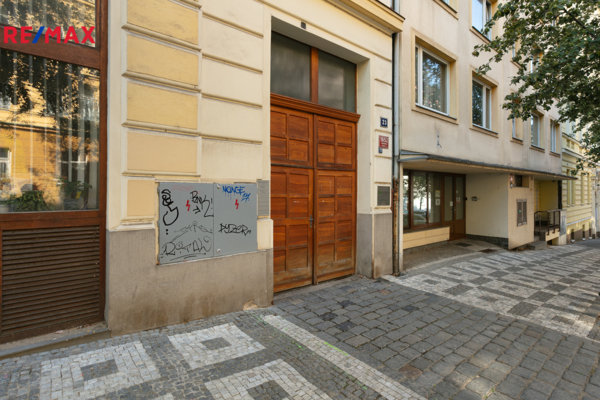 2737444.jpg