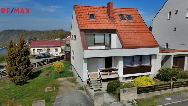 Prodej rodinného domu, 167 m2, Větrušice