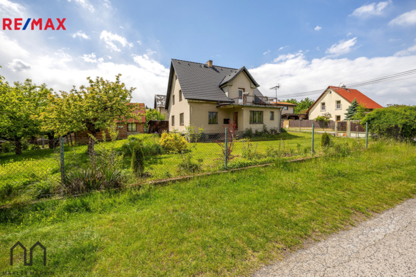 Kostelec u Křížků