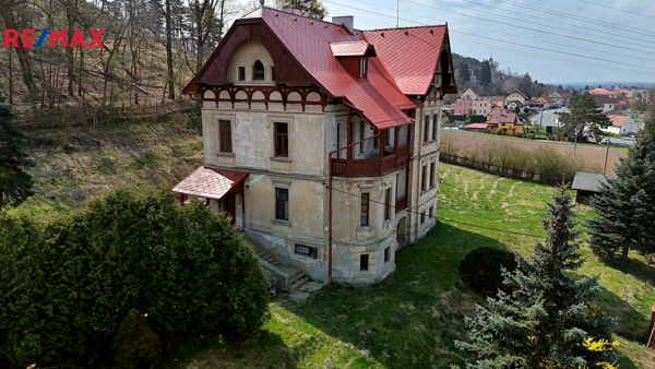 Prodej rodinného domu, 960 m2, Liběchov