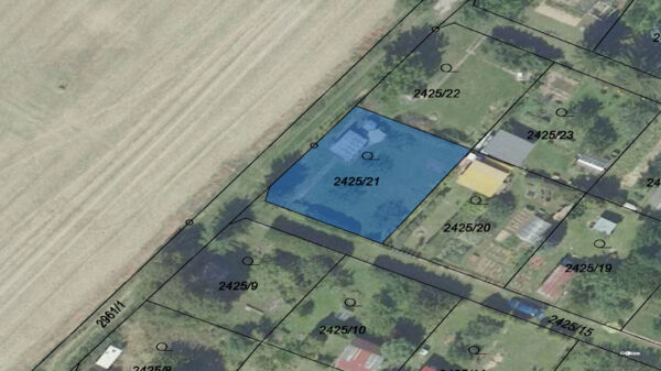 Prodej pozemku pro bydlení, 448 m2, Kolín