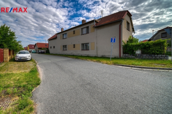 Polní Chrčice
