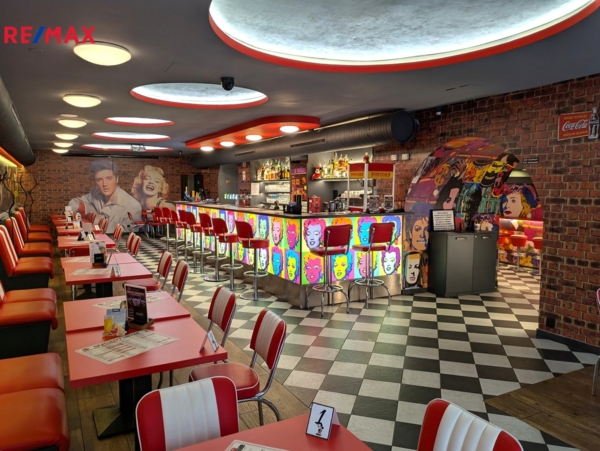 Pronájem restaurace, 267 m2, Ústí nad Labem