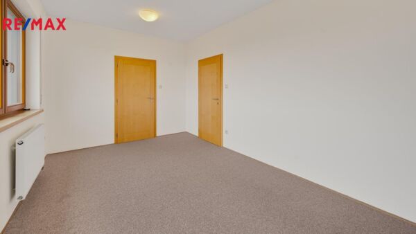 2592030.jpg