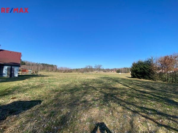 Prodej pozemku pro bydlení, 939 m2, Strmilov