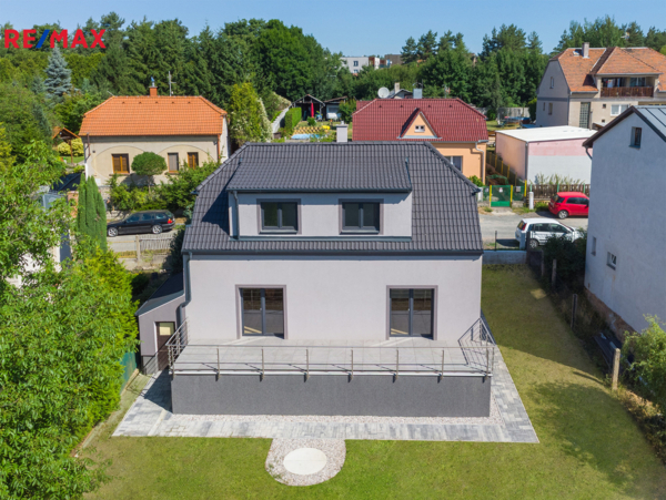 2944240.jpg
