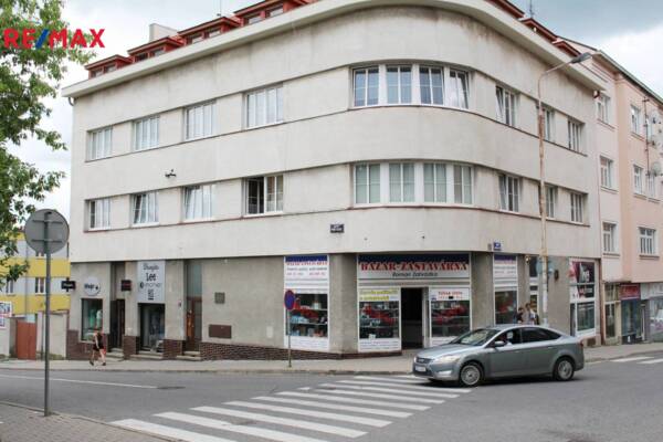 Prodej obchodního prostoru, 92,5 m2, Kladno