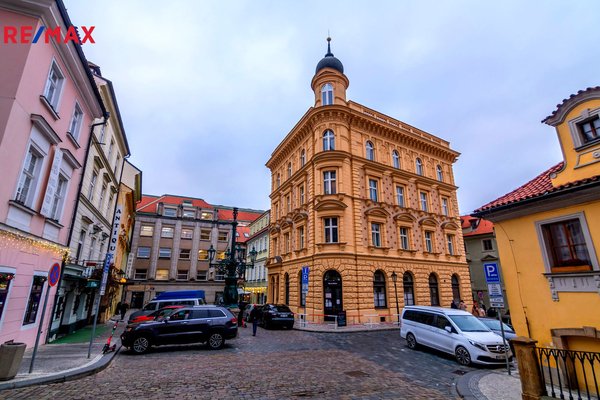 Prodej bytu 4+1, 120 m2, Praha