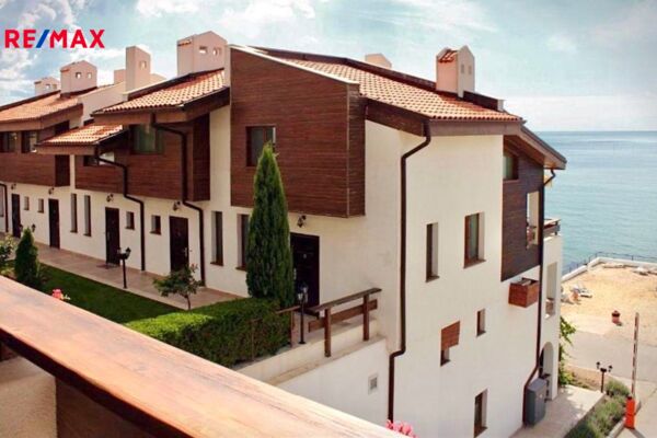 Prodej bytu 2+kk, 76 m2, Добрич