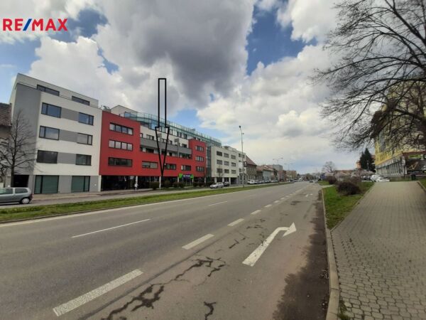 Prodej obchodního prostoru, 73 m2, Brno