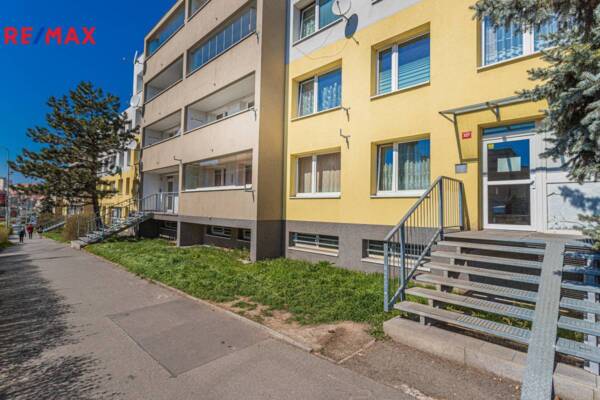 Prodej bytu 2+kk, 42 m2, Slaný