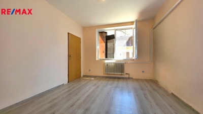 2942134.jpg 2942134.jpg