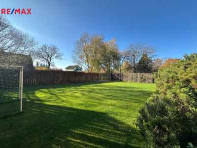 2620232.jpeg 2620232.jpeg