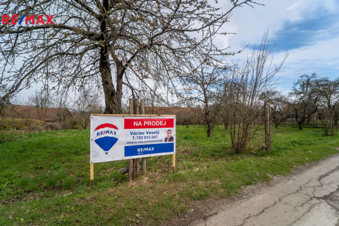 Prodej pozemku pro bydlení, 1589 m2, Lesní Hluboké - obrázek 8