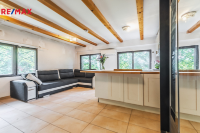 2830759.jpg 2830759.jpg