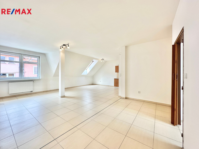 2807154.jpg 2807154.jpg