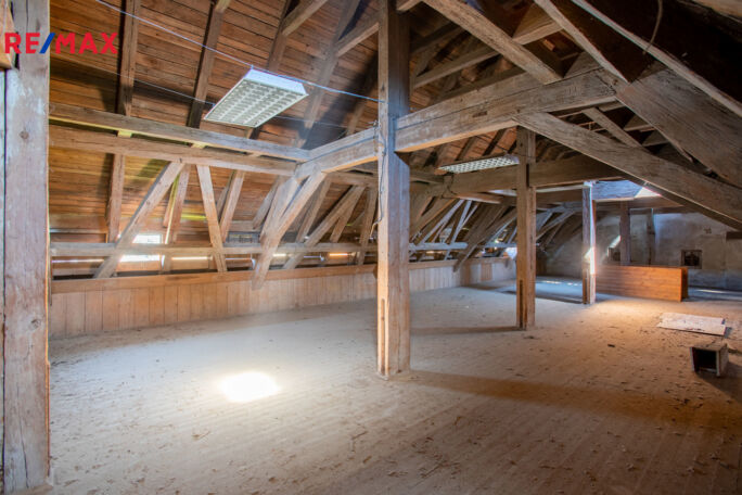 Prodej komerčního objektu, 400 m2, Bučovice - obrázek 7