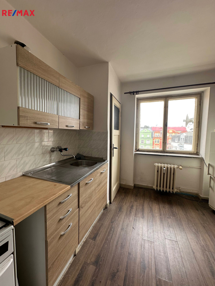 Prodej bytu 2+1, 60 m2, Karlovy Vary - obrázek 3