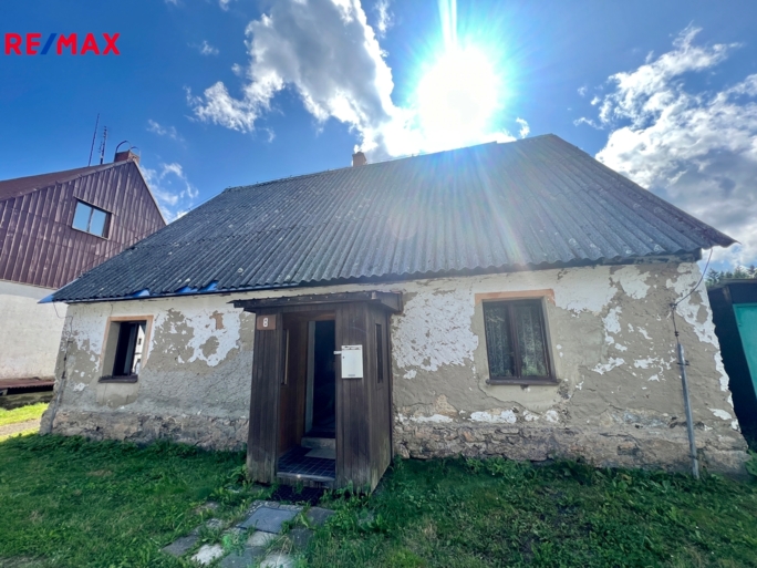 2925909.jpeg 2925909.jpeg