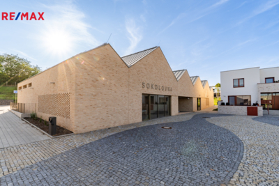 2951421.jpg 2951421.jpg