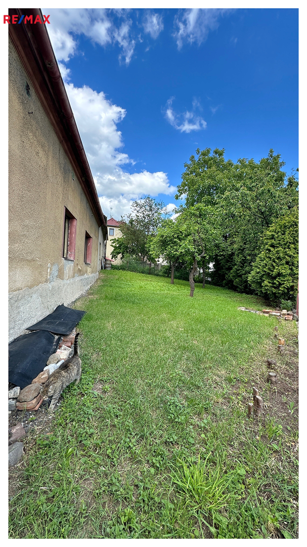 2829753.jpg 2829753.jpg