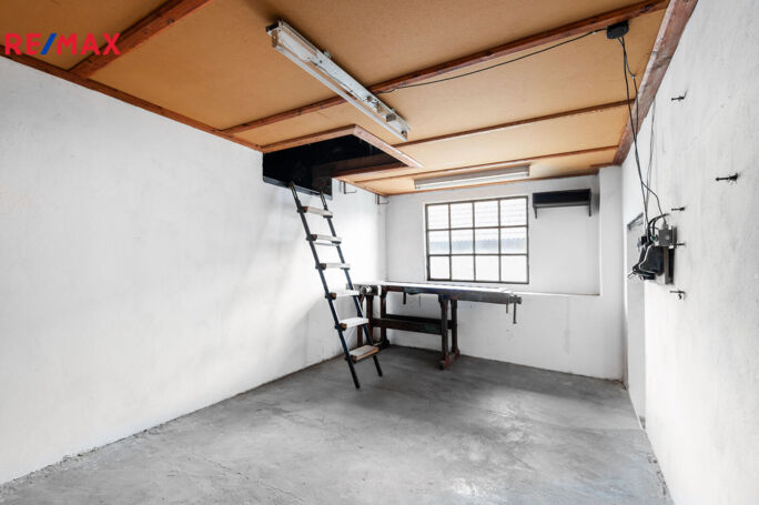 3027784.jpg 3027784.jpg