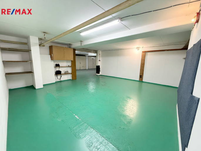 Prodej garáže, 43 m2, Praha Prodej garáže, 43 m2, Praha