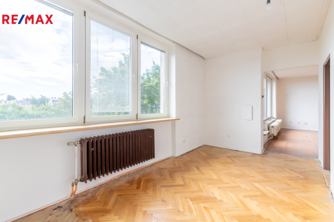 3026282.jpg 3026282.jpg