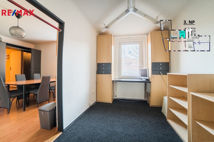 3141731.jpg 3141731.jpg