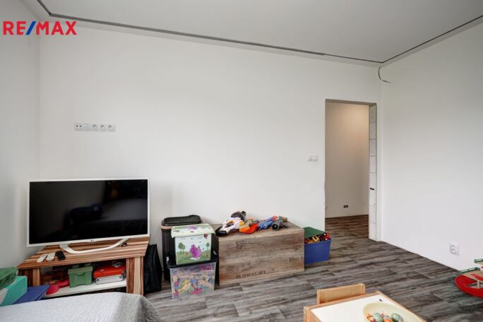 Prodej rodinného domu, 181 m2, Mnetěš - obrázek 9