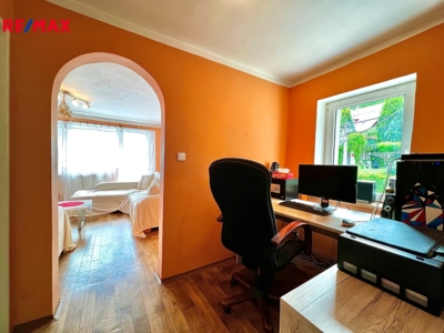 2919874.jpg 2919874.jpg