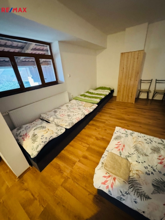 Pronájem bytu 1+kk, 28 m2, Jedovnice