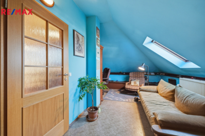 3070458.jpg 3070458.jpg