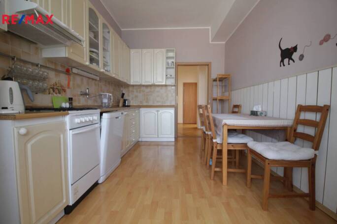 Pronájem bytu 4+1, 104 m2, Brno - obrázek 2