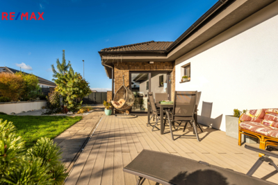 3073103.jpg 3073103.jpg