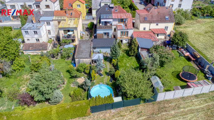 2813573.jpg 2813573.jpg