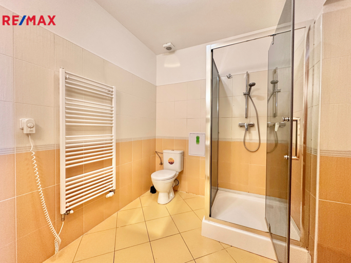 2807151.jpg 2807151.jpg