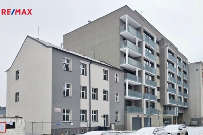 Pronájem bytu 1+kk, 41 m2, Brno
